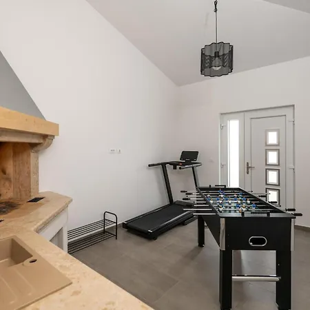 Holiday home Amazing In With Wifi